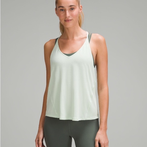 lululemon Modal-Silk Yoga Tank Top
Kohlrabi Green Women’s 10 Running Workout - Picture 1 of 6